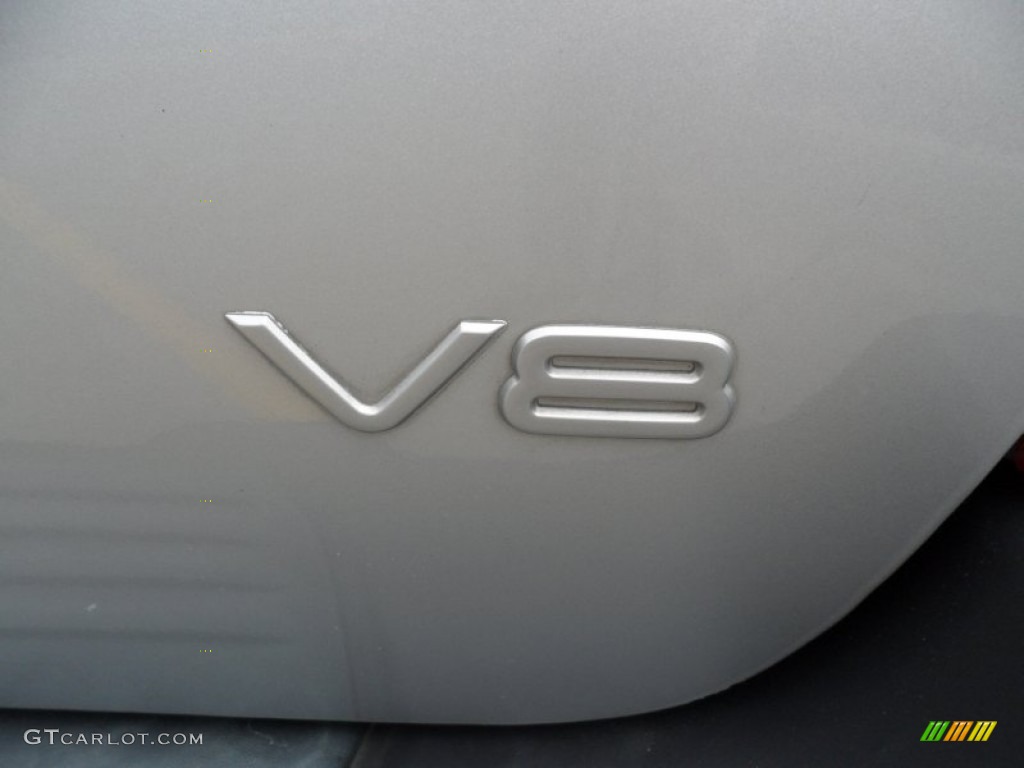 2003 Jeep Grand Cherokee Laredo Marks and Logos Photo #65217634