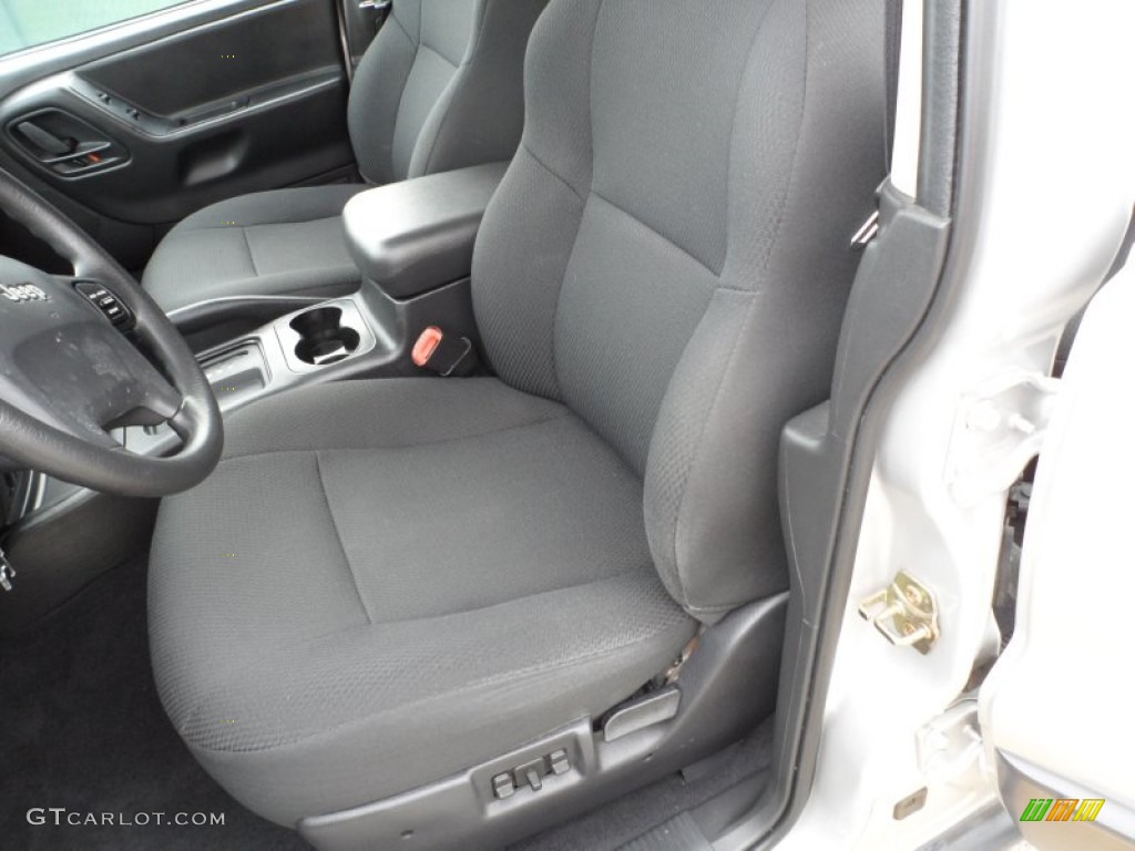 2003 Jeep Grand Cherokee Laredo Front Seat Photo #65217745