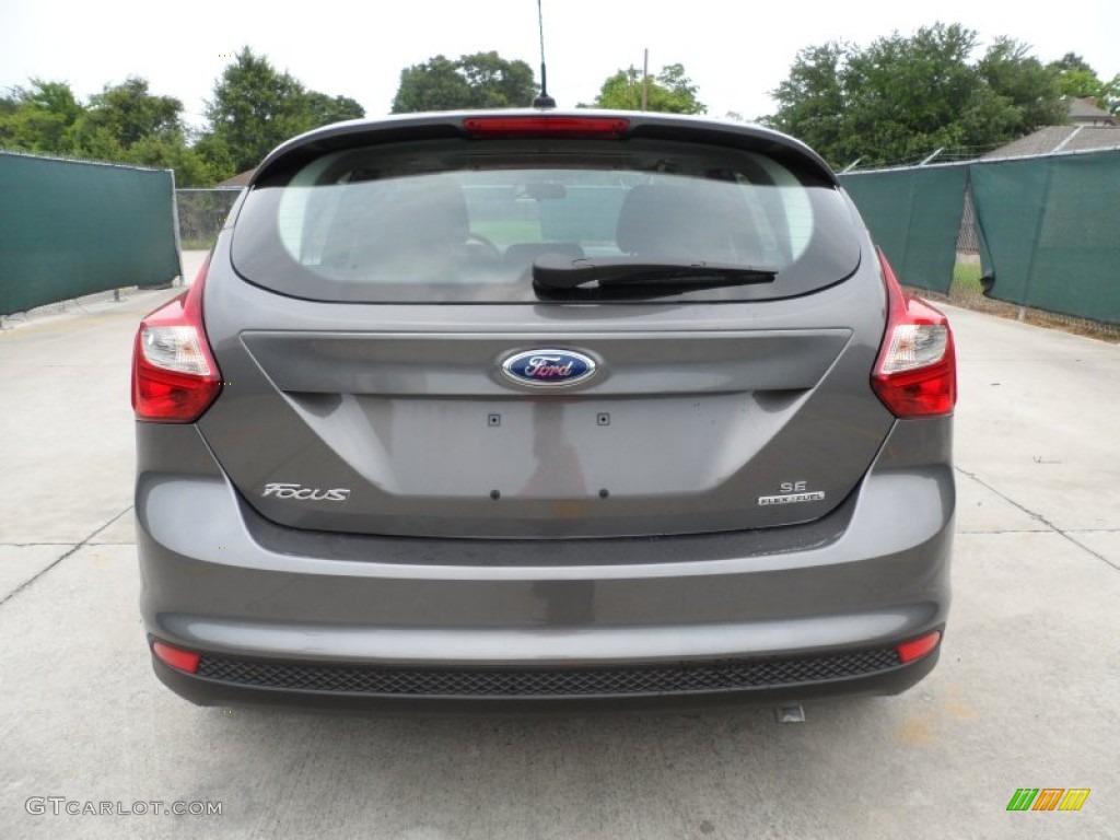 2012 Focus SE Sport 5-Door - Sterling Grey Metallic / Two-Tone Sport photo #4