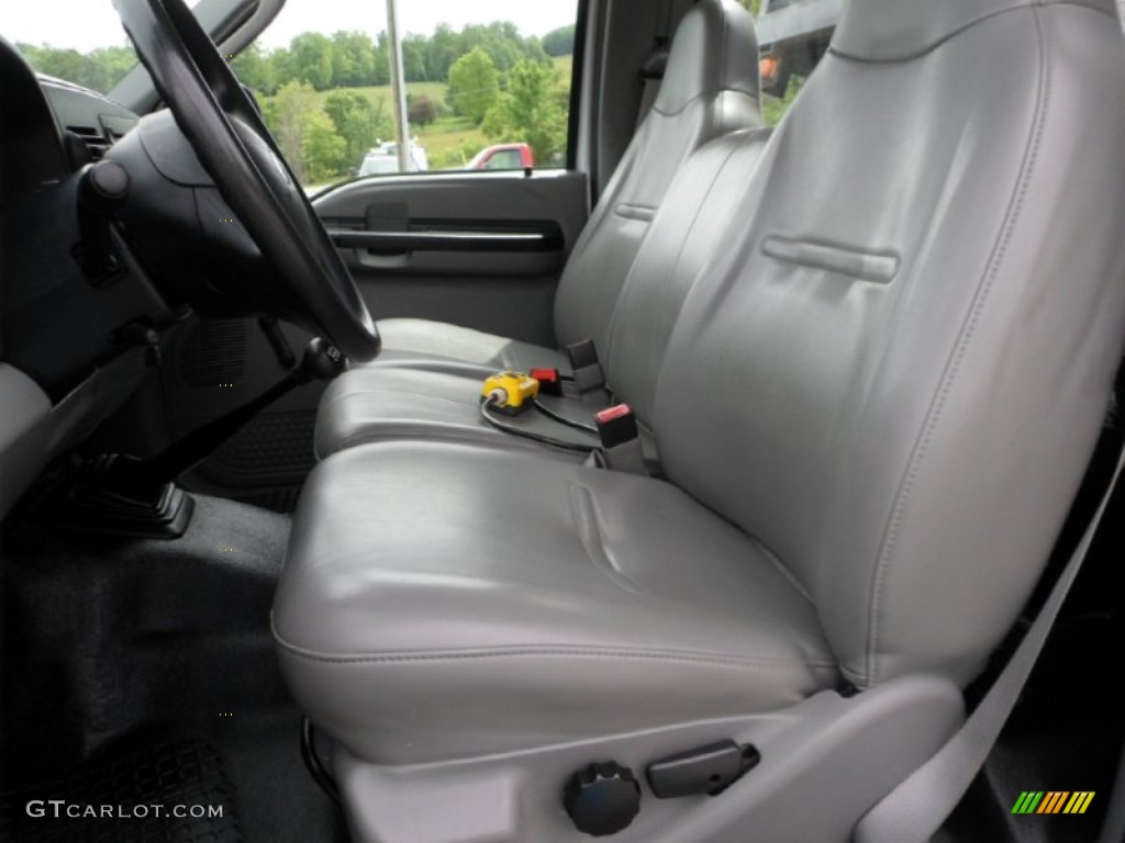 Medium Flint Interior 2005 Ford F350 Super Duty XL Regular Cab 4x4 Stake Truck Photo #65220238