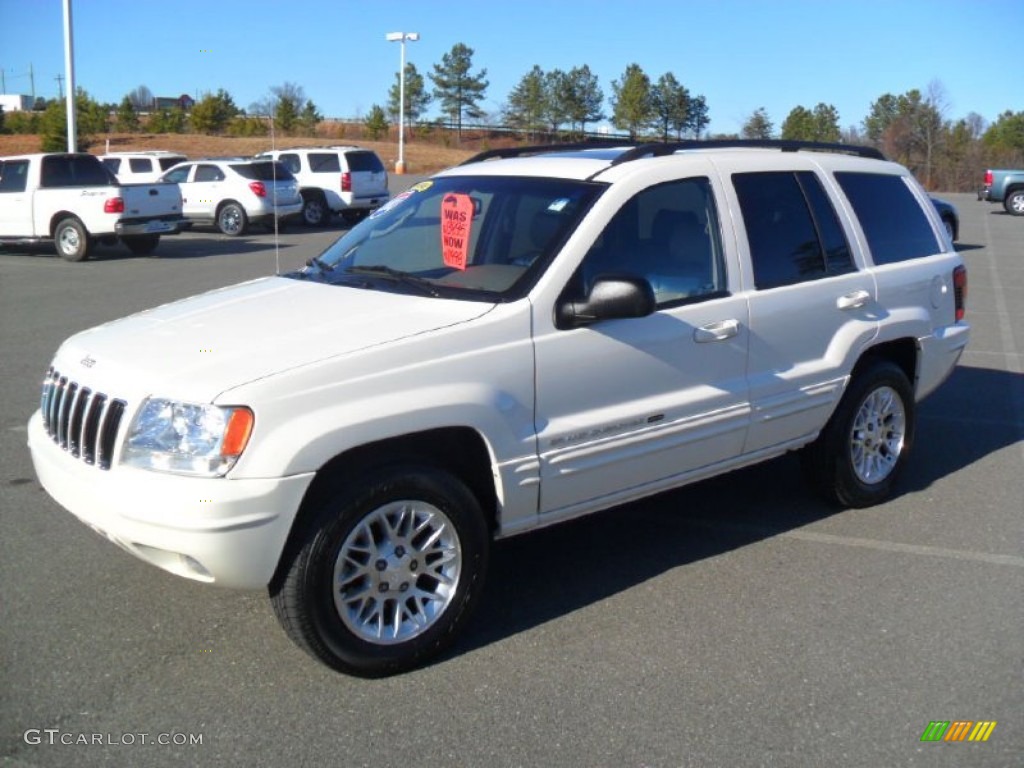 2002 Grand Cherokee Limited 4x4 - Stone White / Taupe photo #1
