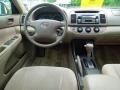 Desert Sand Mica - Camry LE Photo No. 16