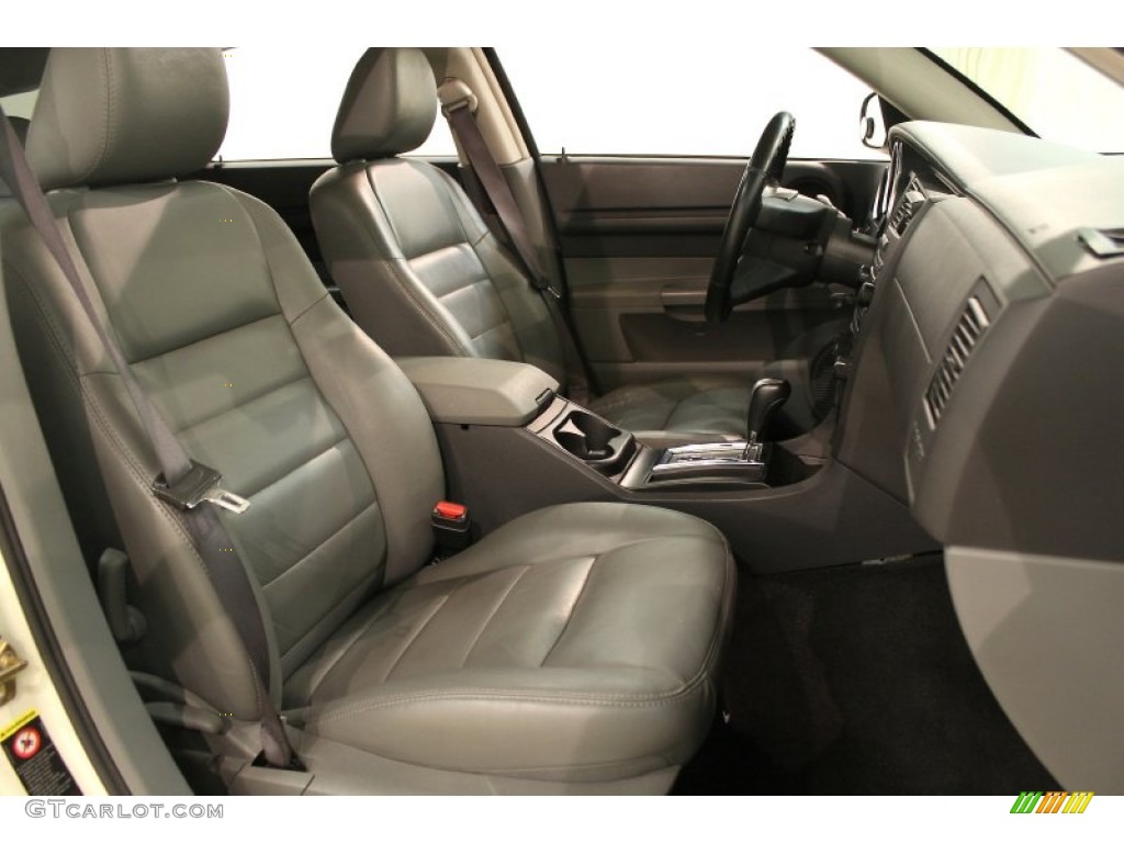 Dark Slate Gray/Medium Slate Gray Interior 2005 Dodge Magnum SXT AWD Photo #65224321
