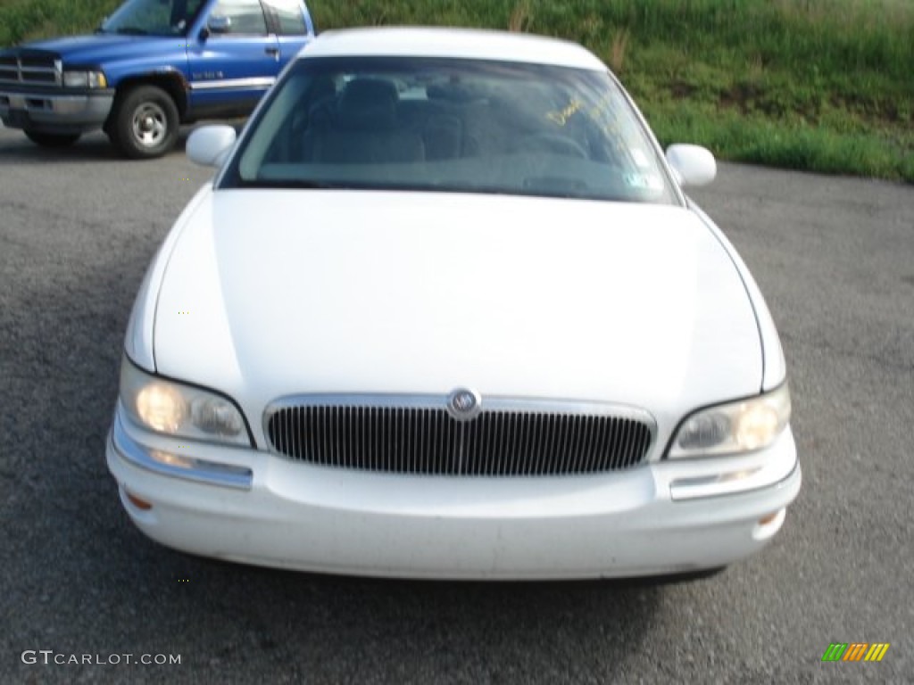 2000 Park Avenue Ultra - Bright White / Medium Gray photo #2