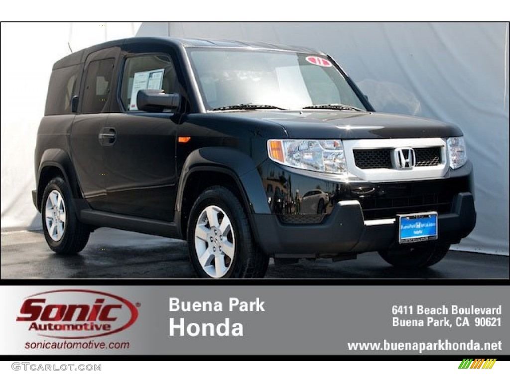 Crystal Black Pearl Honda Element