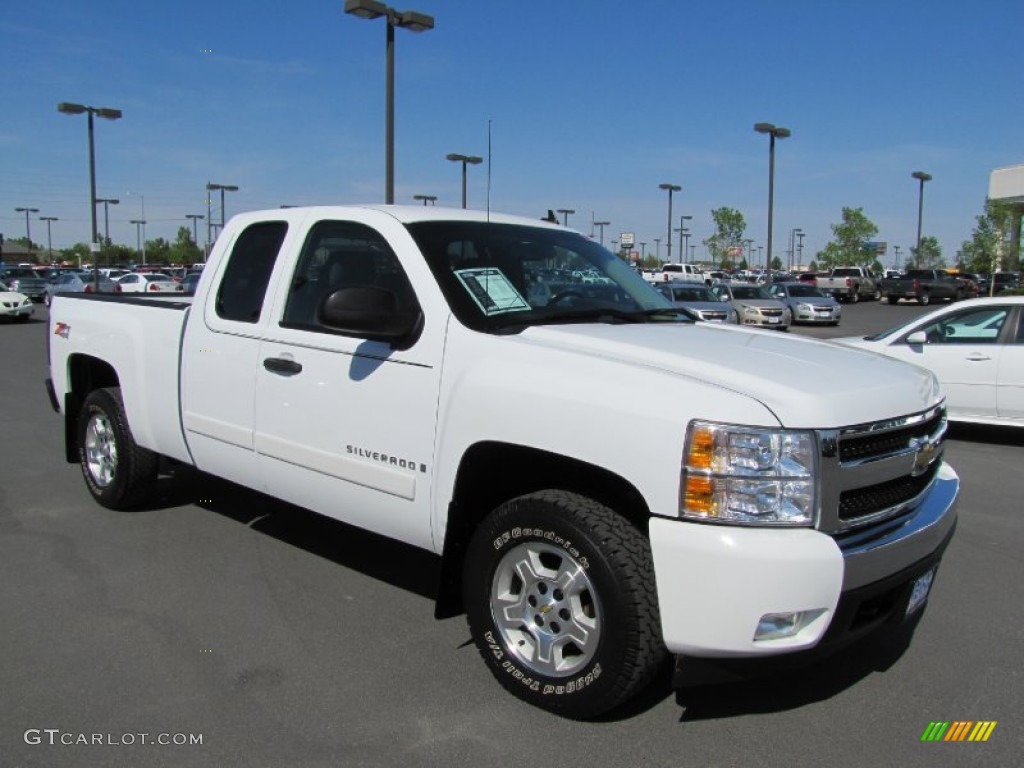 2007 Silverado 1500 LT Z71 Extended Cab 4x4 - Summit White / Ebony Black photo #1