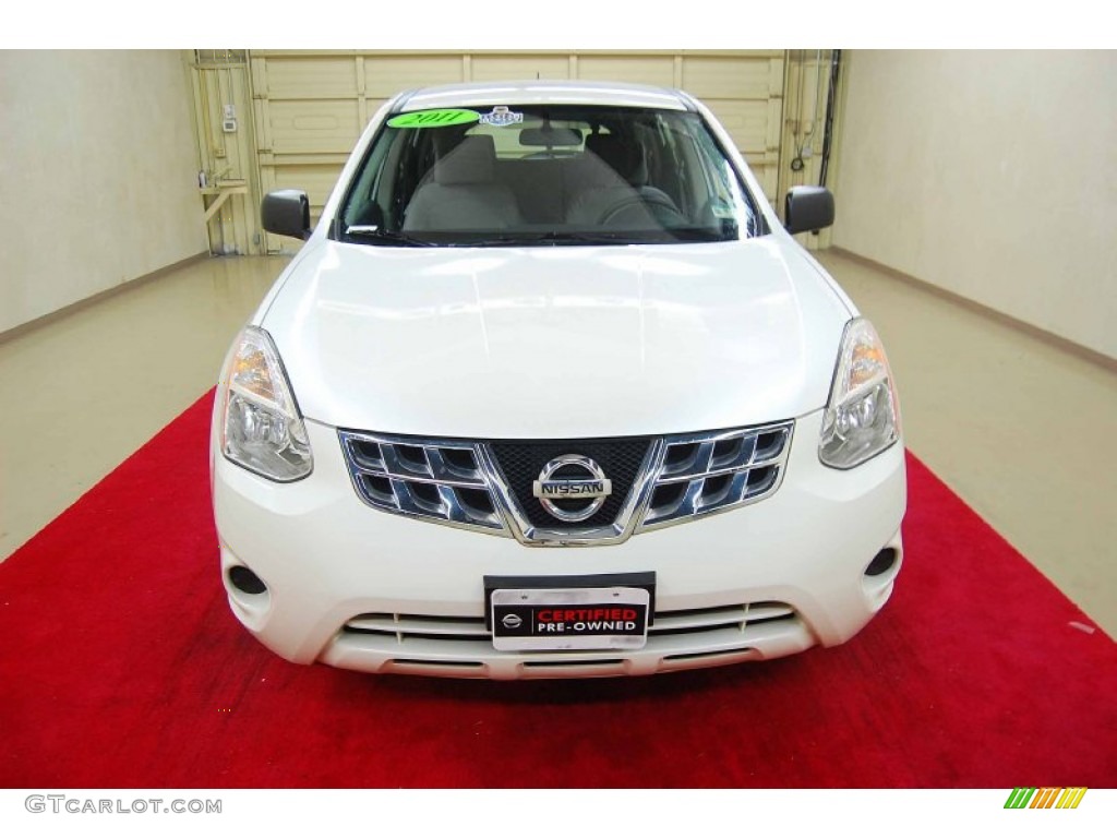 2011 Rogue S - Pearl White / Gray photo #2