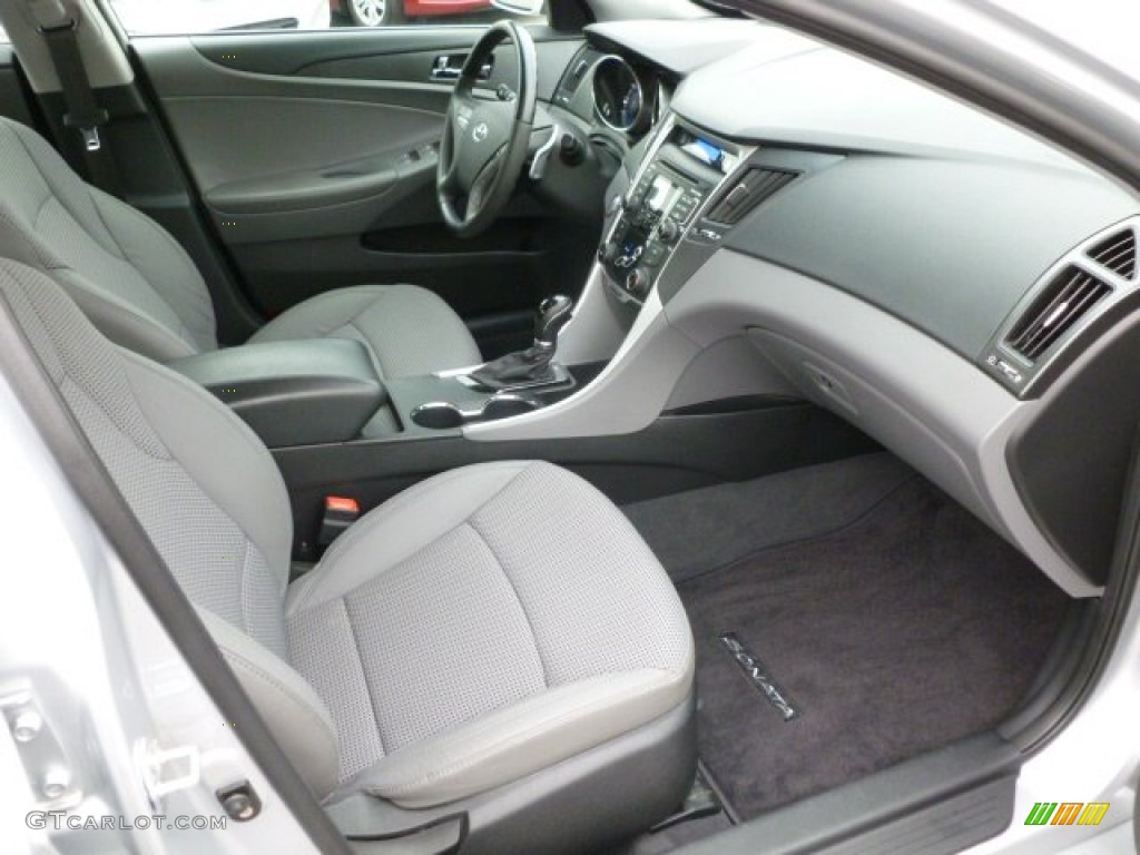 2011 Sonata SE - Radiant Silver / Gray photo #10