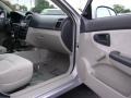 2005 Clear Silver Kia Spectra LX Sedan  photo #16