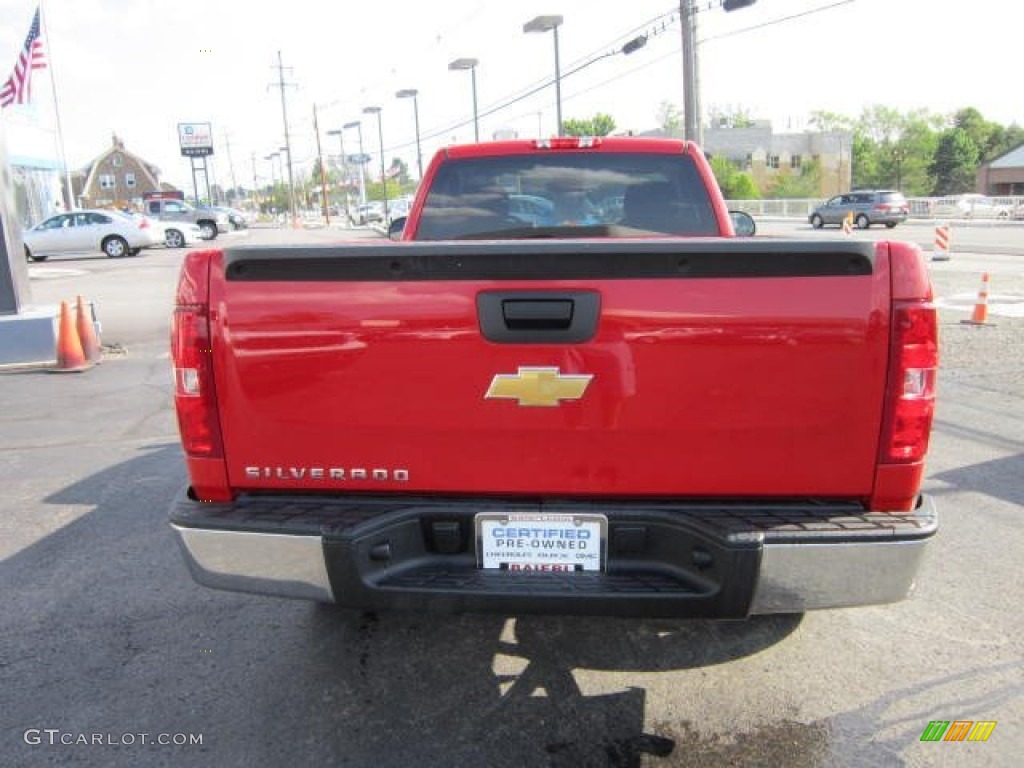 2011 Silverado 1500 Regular Cab 4x4 - Victory Red / Dark Titanium photo #6