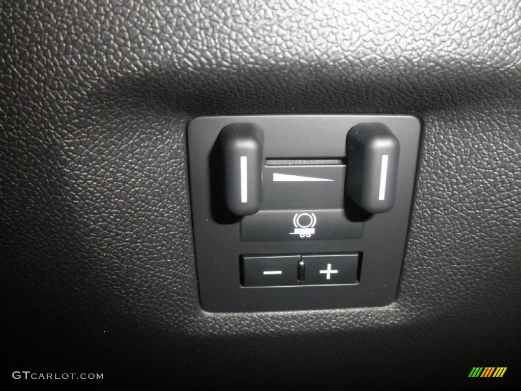 2012 GMC Sierra 3500HD Denali Crew Cab 4x4 Controls Photo #65241518