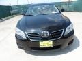 Black - Camry LE Photo No. 8