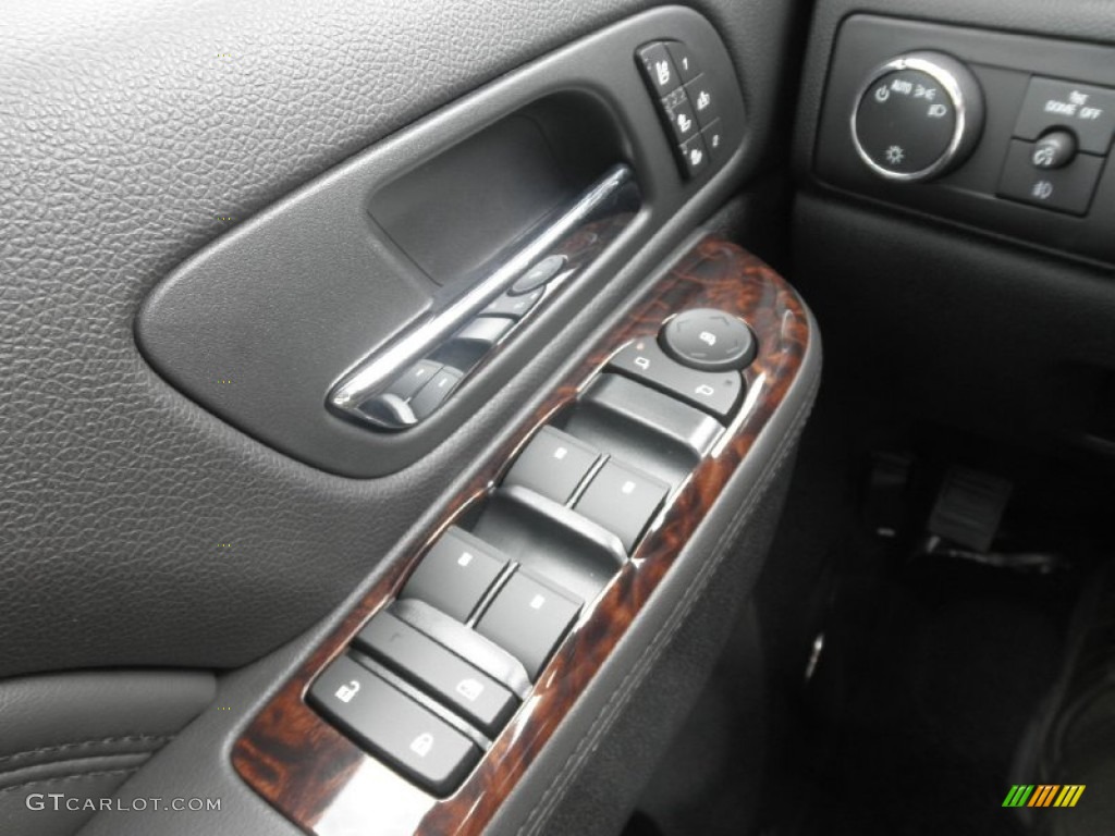 2012 GMC Sierra 3500HD Denali Crew Cab 4x4 Controls Photo #65241947