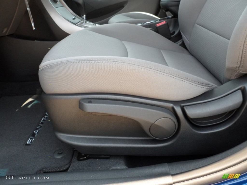 2013 Hyundai Elantra GLS Front Seat Photo #65243573