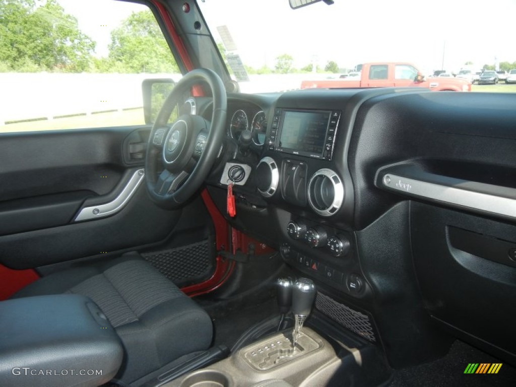 2011 Wrangler Sahara 4x4 - Deep Cherry Red Crystal Pearl / Black photo #6