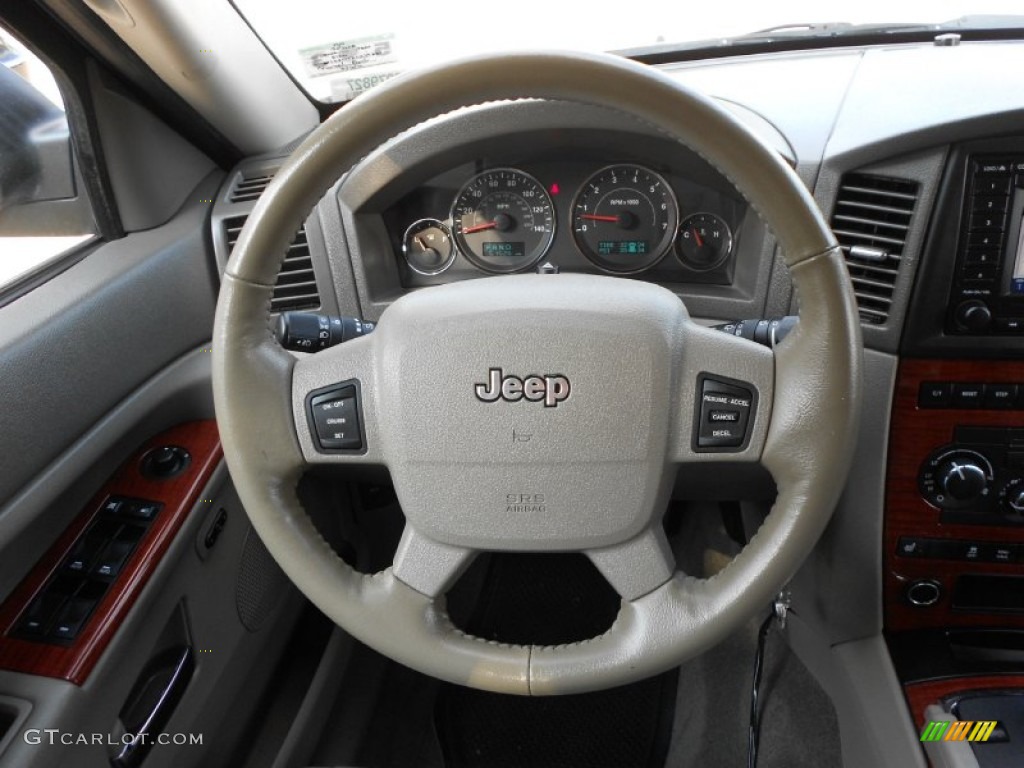 2006 Jeep Grand Cherokee Limited Khaki Steering Wheel Photo #65247557