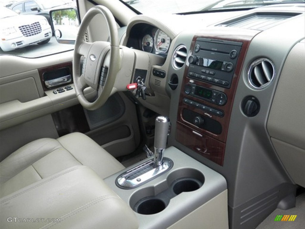 2007 F150 Lariat SuperCrew - Dark Blue Pearl Metallic / Tan photo #13