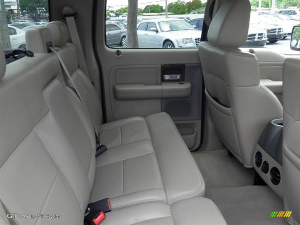 2007 F150 Lariat SuperCrew - Dark Blue Pearl Metallic / Tan photo #17