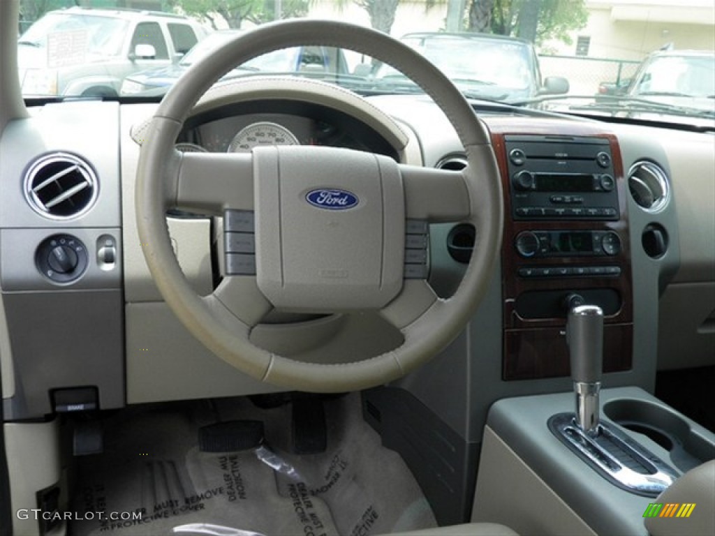 2007 F150 Lariat SuperCrew - Dark Blue Pearl Metallic / Tan photo #26