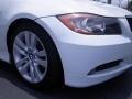 Alpine White - 3 Series 325i Sedan Photo No. 2