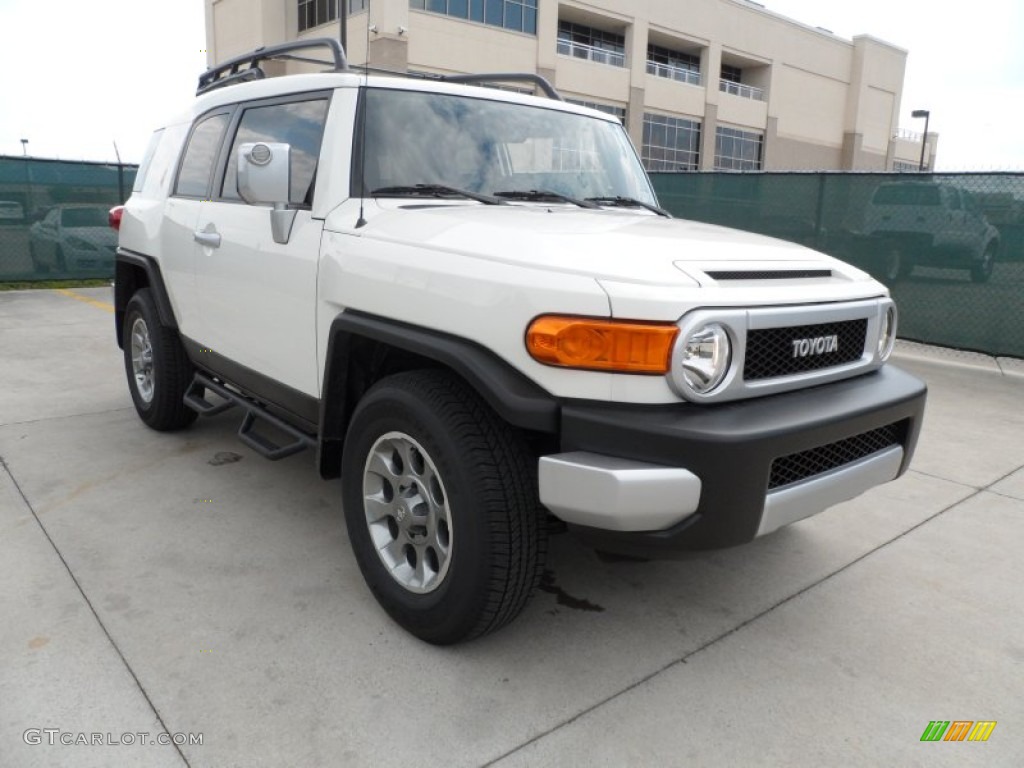 2012 FJ Cruiser  - Iceberg White / Dark Charcoal photo #1