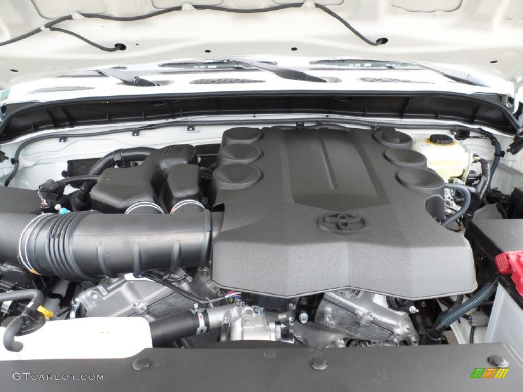 2012 Toyota FJ Cruiser Standard FJ Cruiser Model 4.0 Liter DOHC 24-Valve Dual VVT-i V6 Engine Photo #65250491