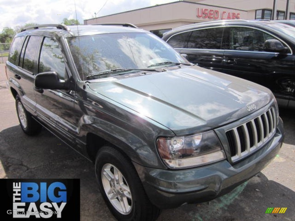 2004 Grand Cherokee Laredo 4x4 - Steel Blue Pearl / Dark Slate Gray photo #1