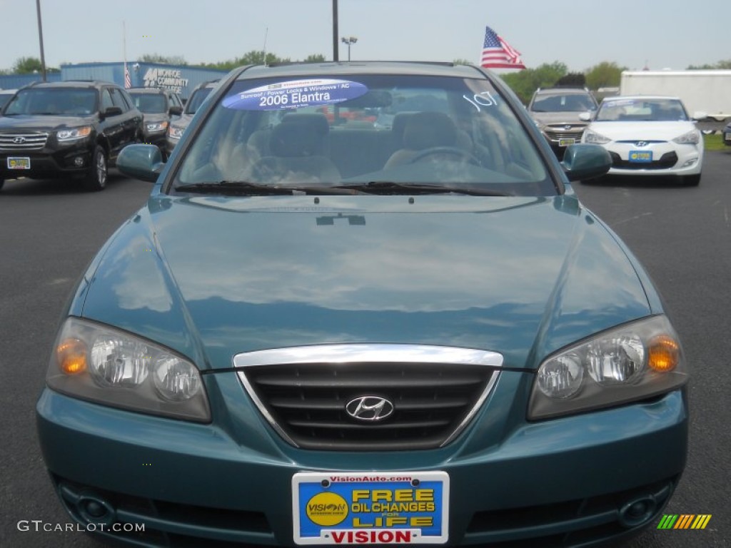 2006 Elantra GLS Sedan - Spruce Green / Beige photo #15