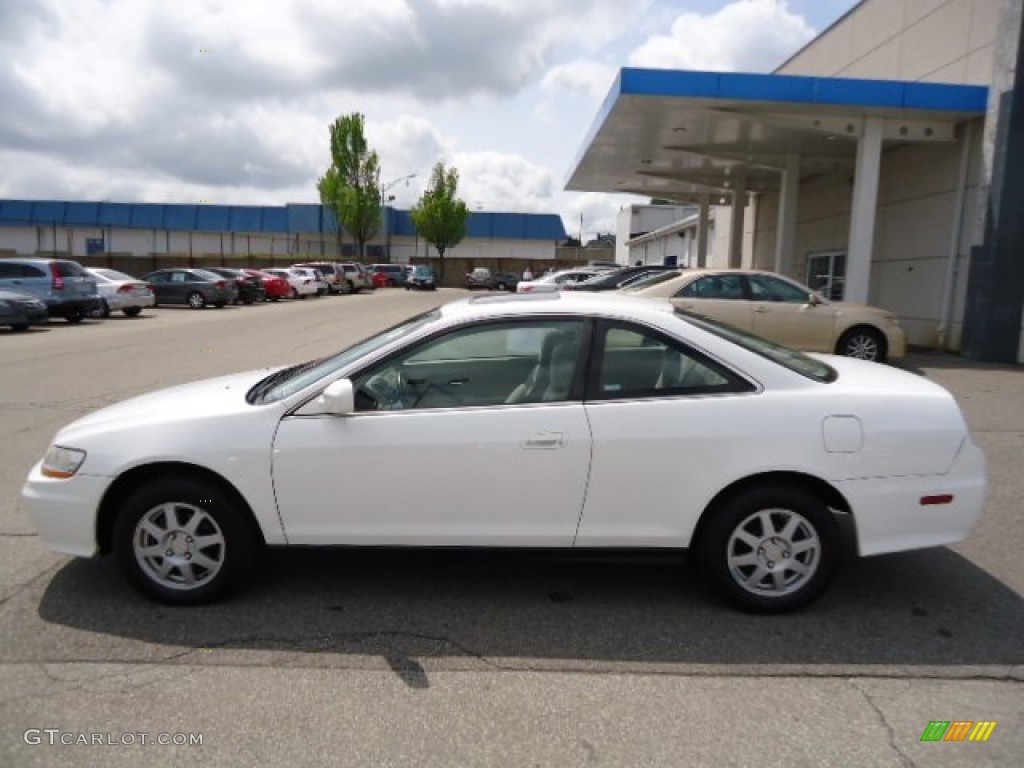 2002 Accord SE Coupe - Taffeta White / Ivory photo #2