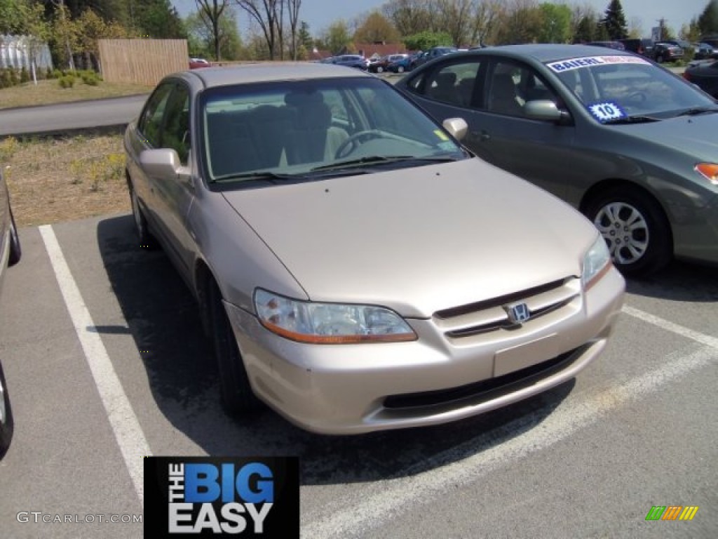 2000 Accord LX Sedan - Naples Gold Metallic / Ivory photo #1