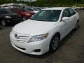 Super White - Camry LE Photo No. 3