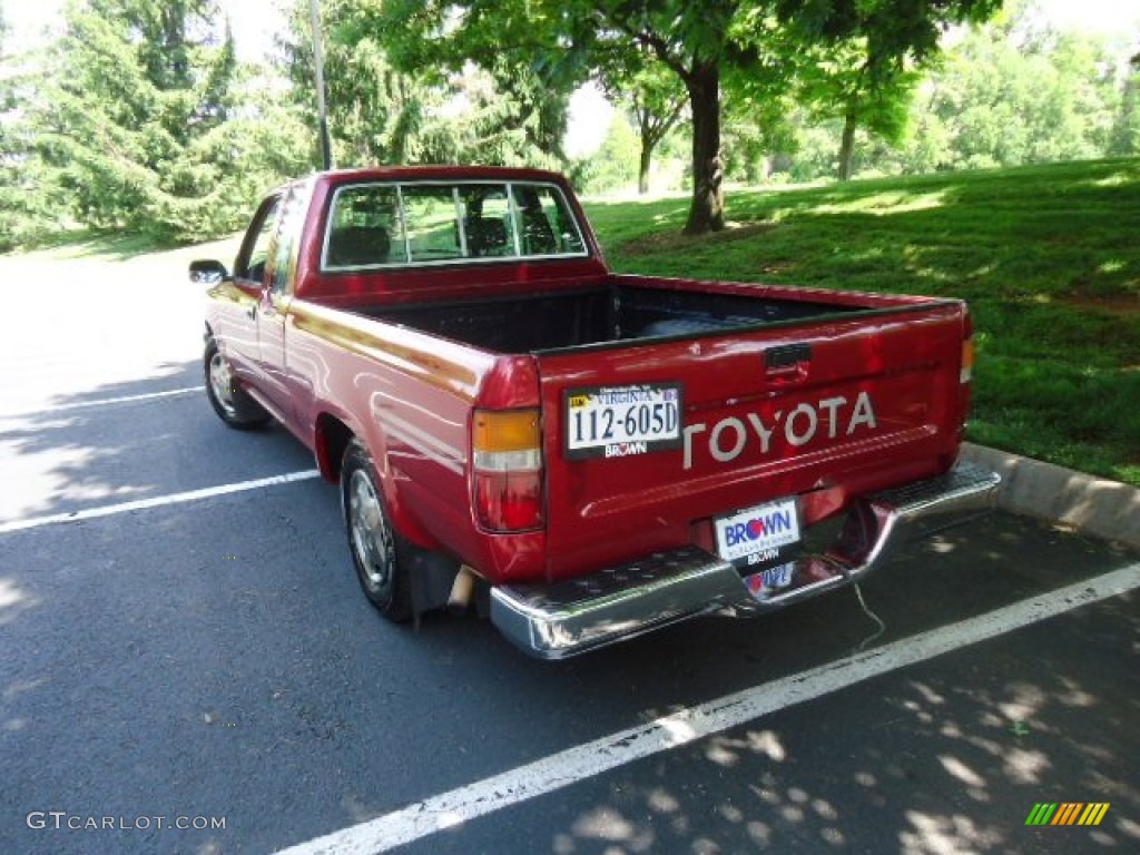 1992 Pickup Deluxe Extended Cab - Garnet Red Pearl / Gray photo #5