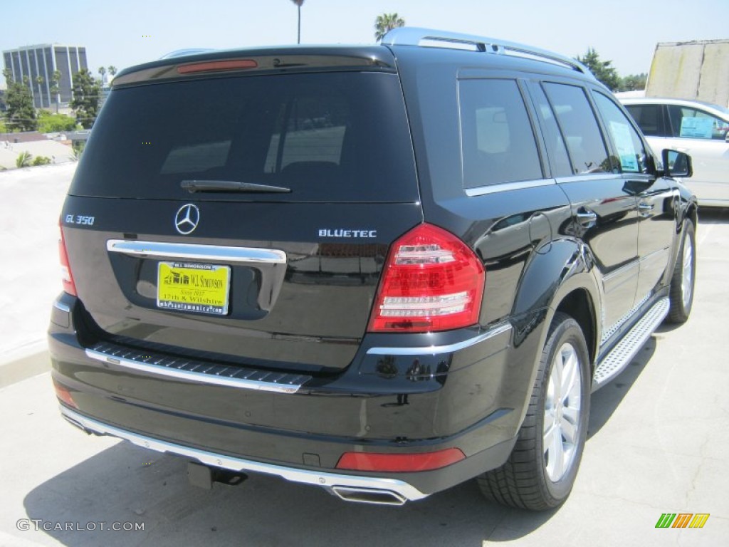 2012 GL 350 BlueTEC 4Matic - Black / Black photo #4