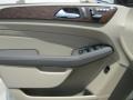 Arctic White - ML 350 4Matic Photo No. 6
