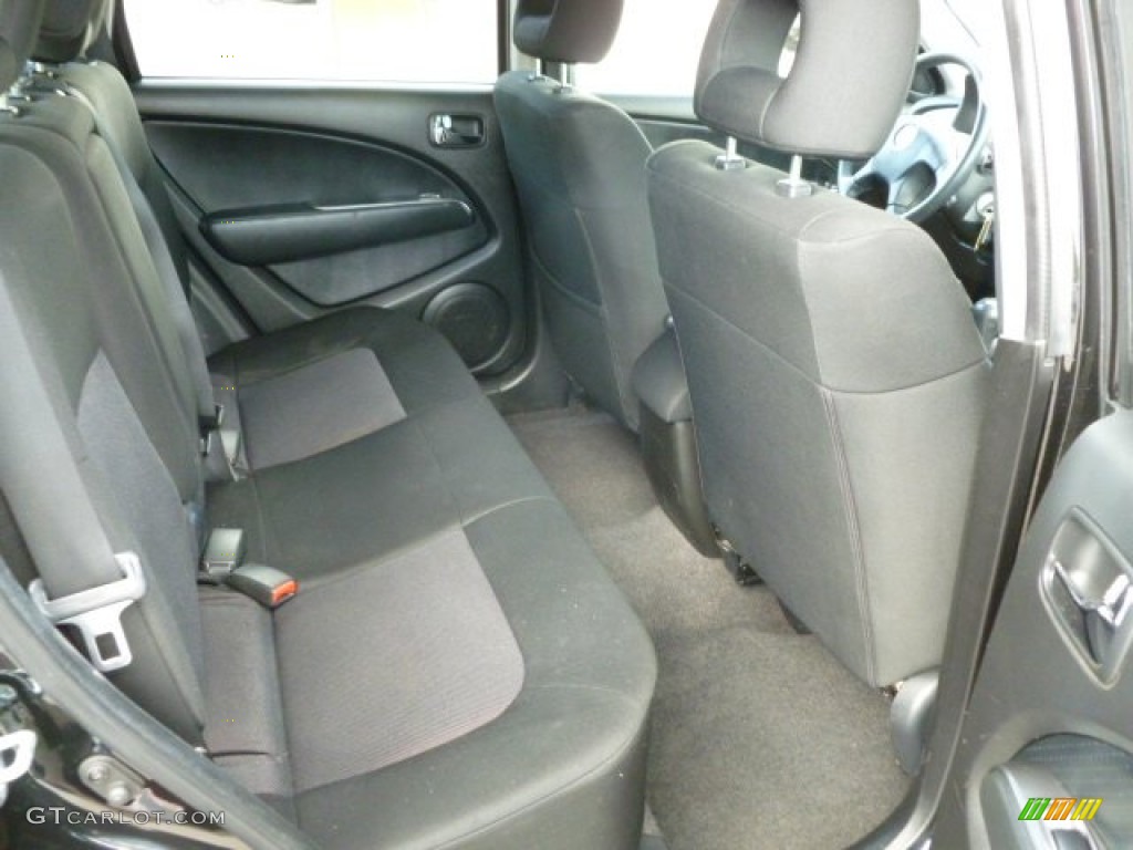Charcoal Interior 2006 Mitsubishi Outlander SE 4WD Photo #65274395
