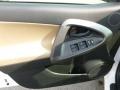Super White - RAV4 I4 4WD Photo No. 18