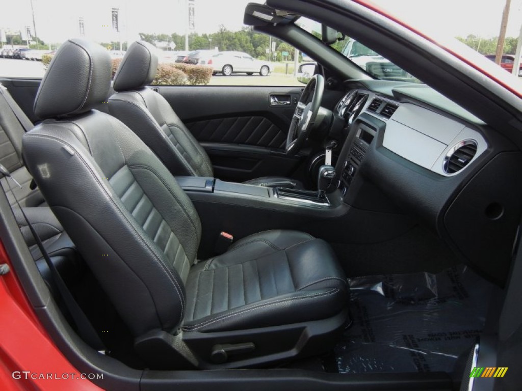 Charcoal Black Interior 2011 Ford Mustang V6 Premium Convertible Photo #65281715