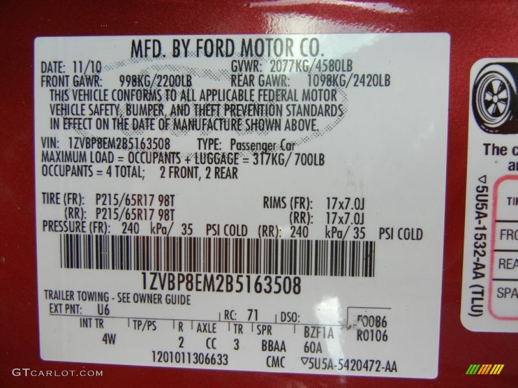2011 Mustang V6 Premium Convertible - Red Candy Metallic / Charcoal Black photo #32