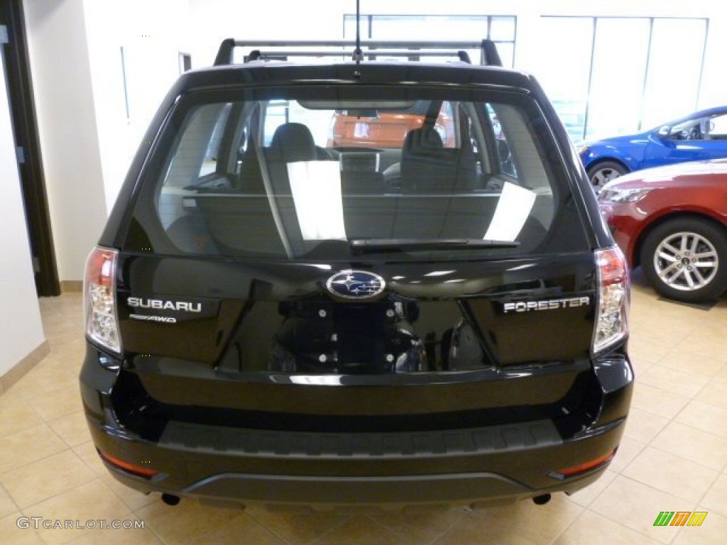 2010 Forester 2.5 X - Obsidian Black Pearl / Black photo #5
