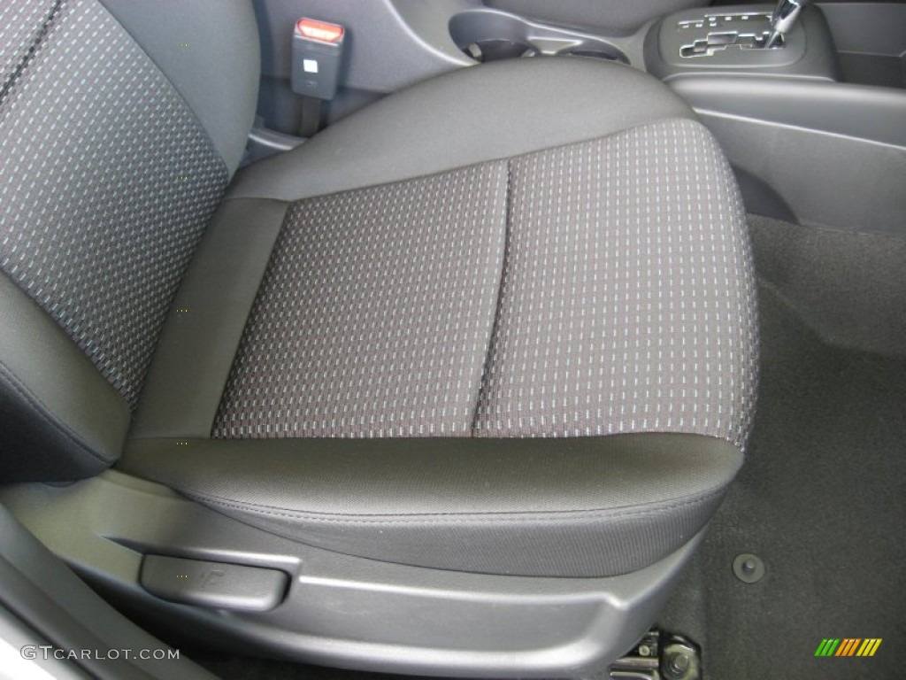2012 Elantra GLS Touring - Shimmering Silver / Black photo #21