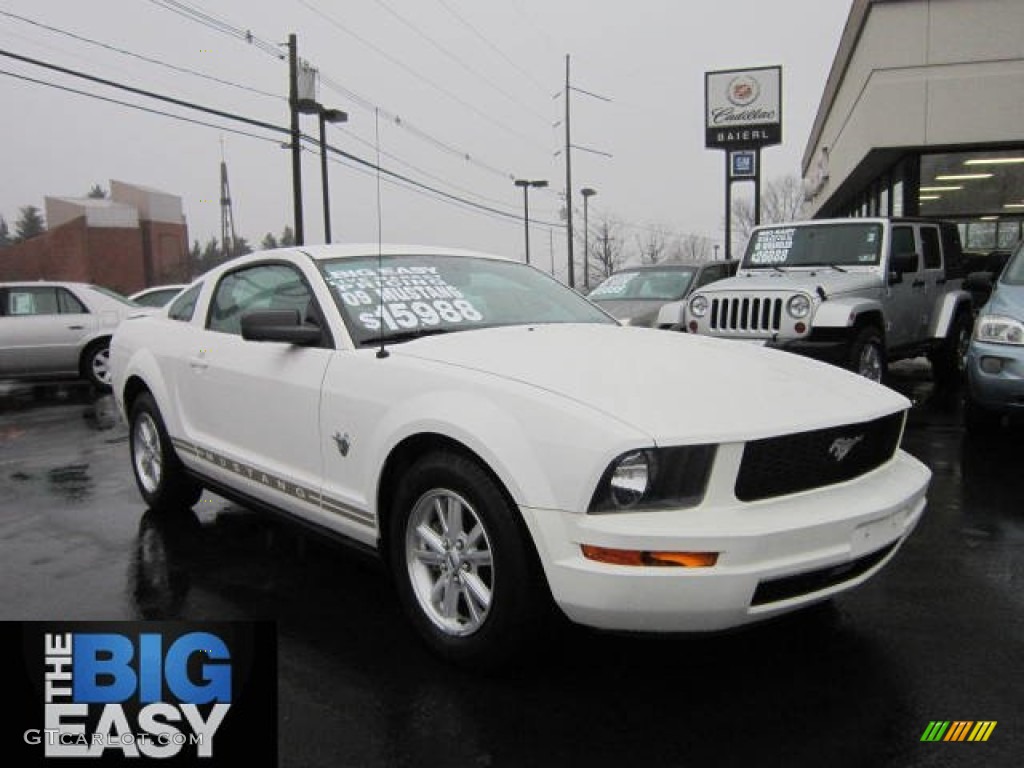 2009 Mustang V6 Coupe - Performance White / Medium Parchment photo #1