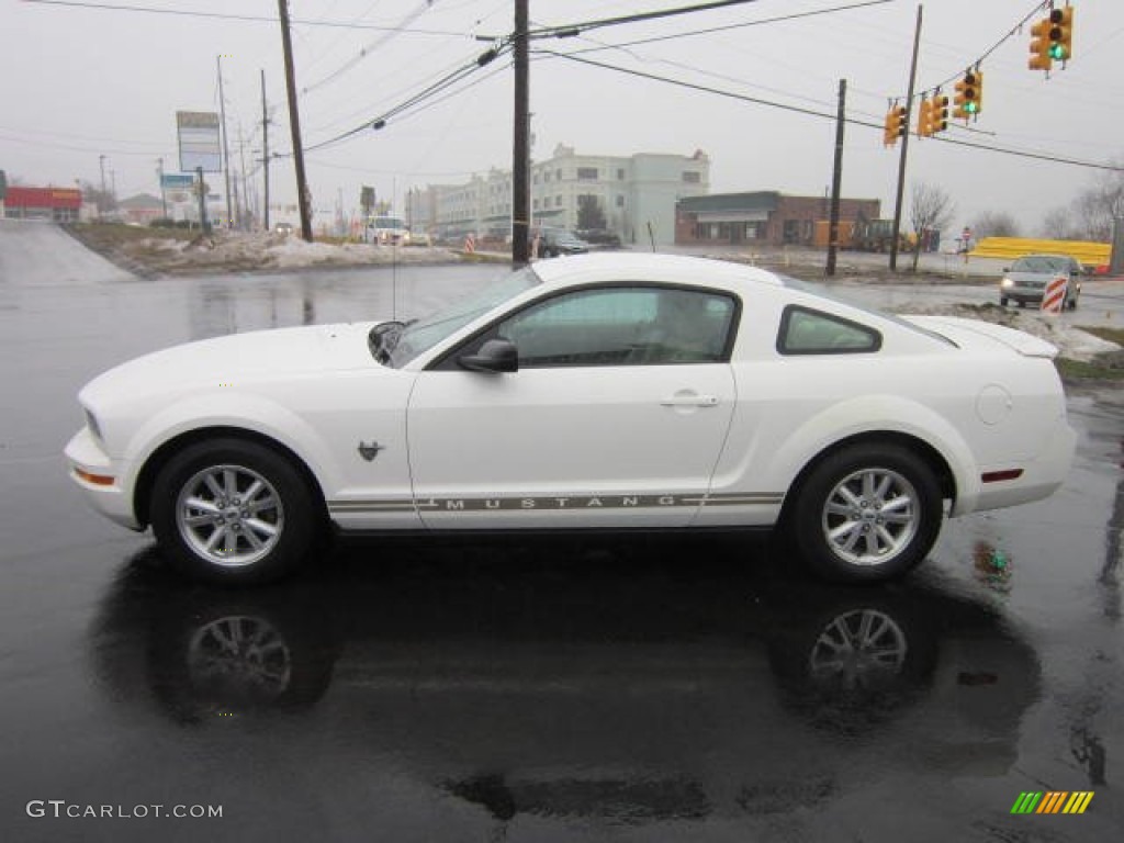 2009 Mustang V6 Coupe - Performance White / Medium Parchment photo #4