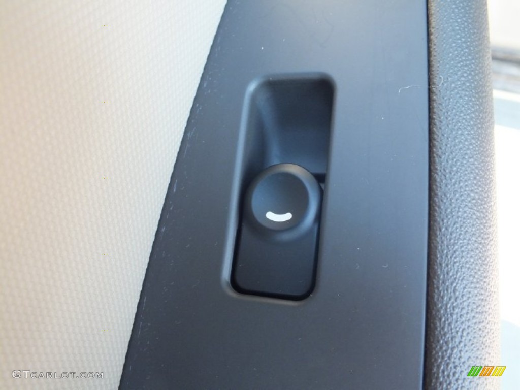 2012 Elantra GLS Touring - Midnight Black / Beige photo #20