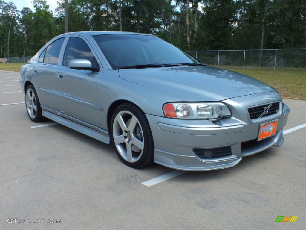 2006 Volvo S60 R AWD Exterior Photos