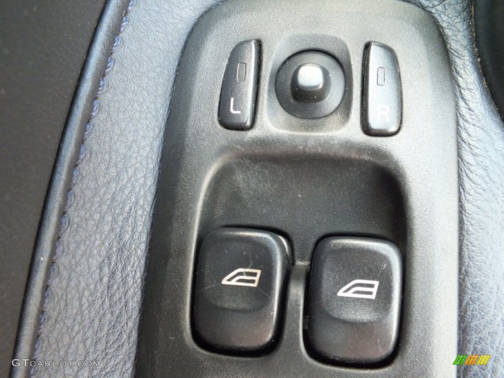 2006 S60 R AWD - R Electric Silver Metallic / Nordkap Blue R Metallic photo #20