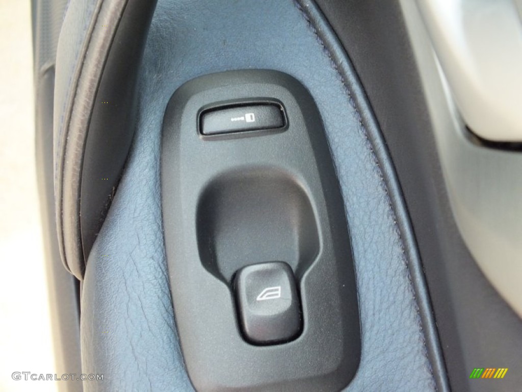 2006 S60 R AWD - R Electric Silver Metallic / Nordkap Blue R Metallic photo #21