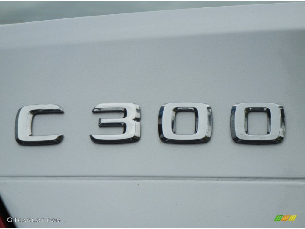 2011 Mercedes-Benz C 300 Sport Marks and Logos Photos