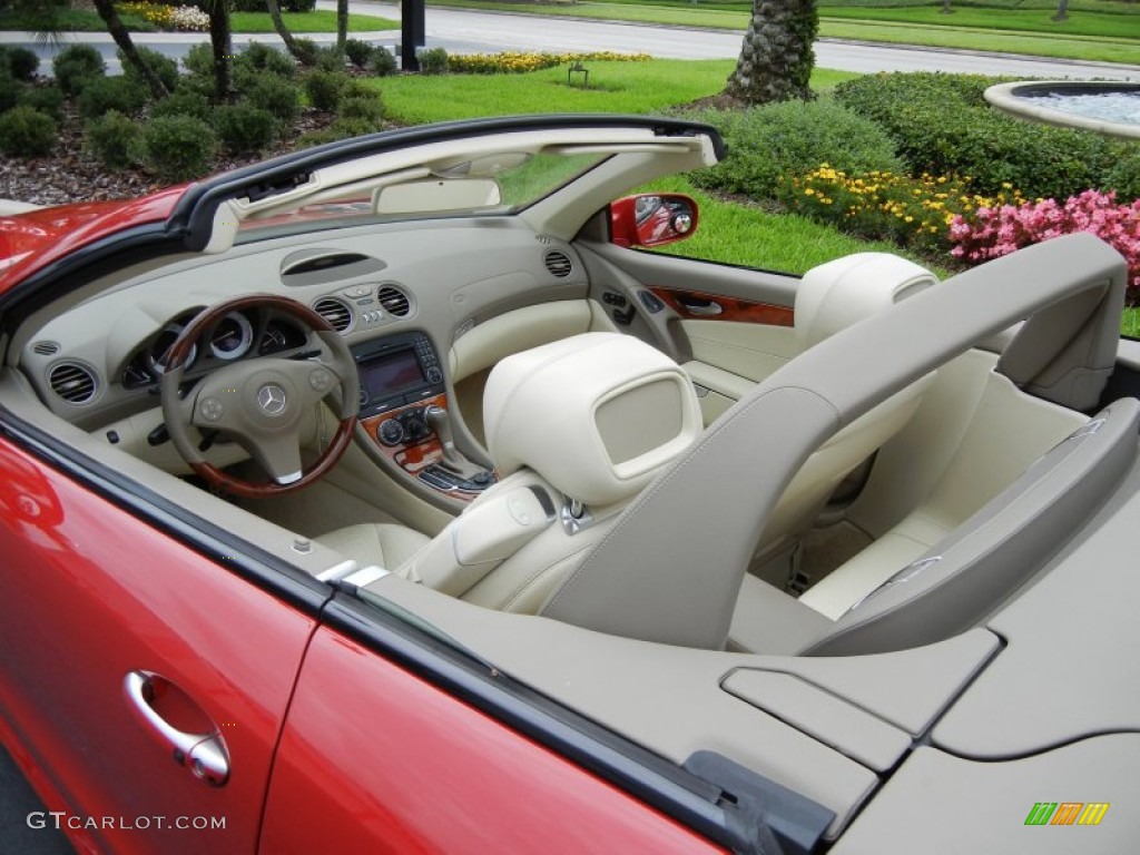 Stone Interior 2009 Mercedes-Benz SL 550 Roadster Photo #65292350