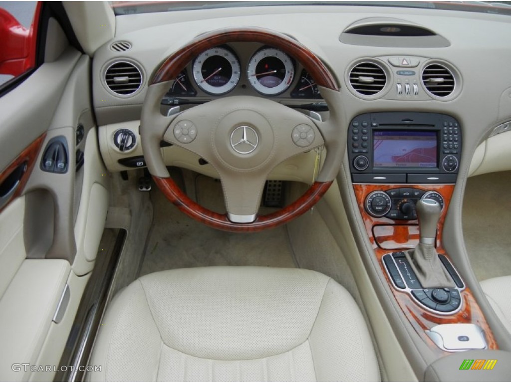 Stone Interior 2009 Mercedes-Benz SL 550 Roadster Photo #65292419
