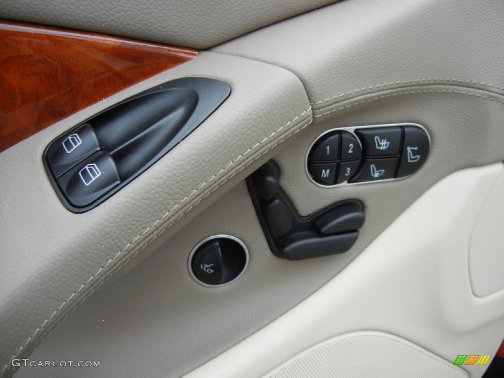 2009 Mercedes-Benz SL 550 Roadster Controls Photo #65292449